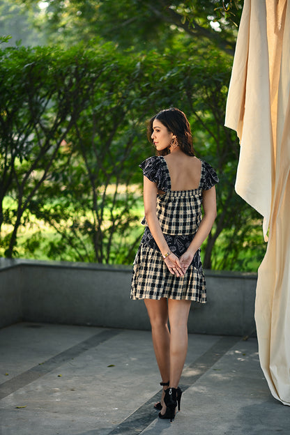 Black Check and Print Set