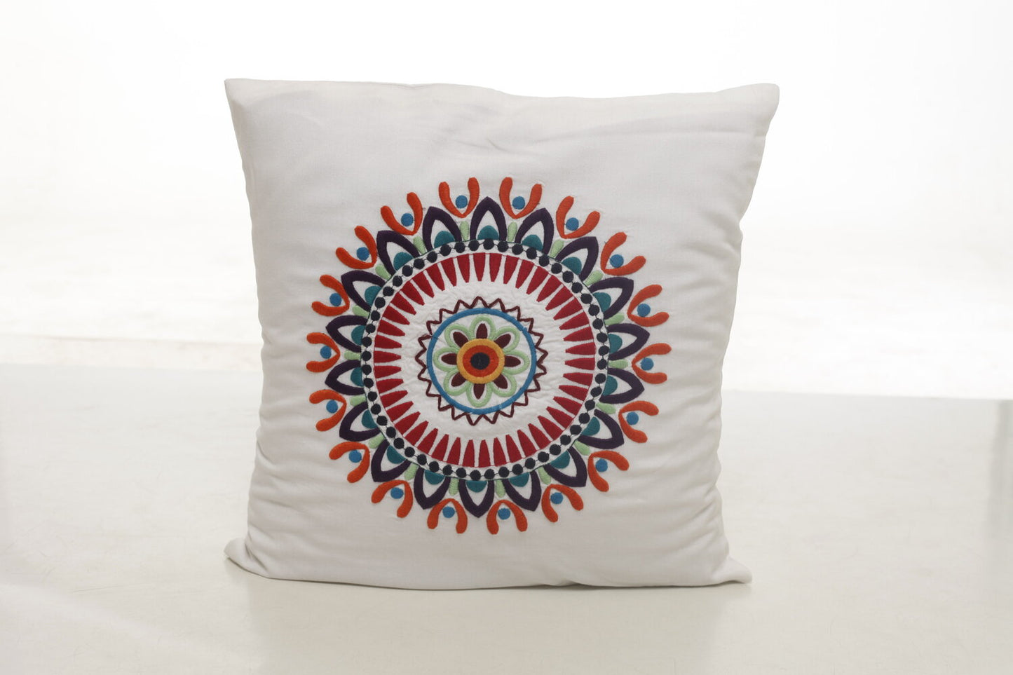 Single Round Mandala Cushion Covers