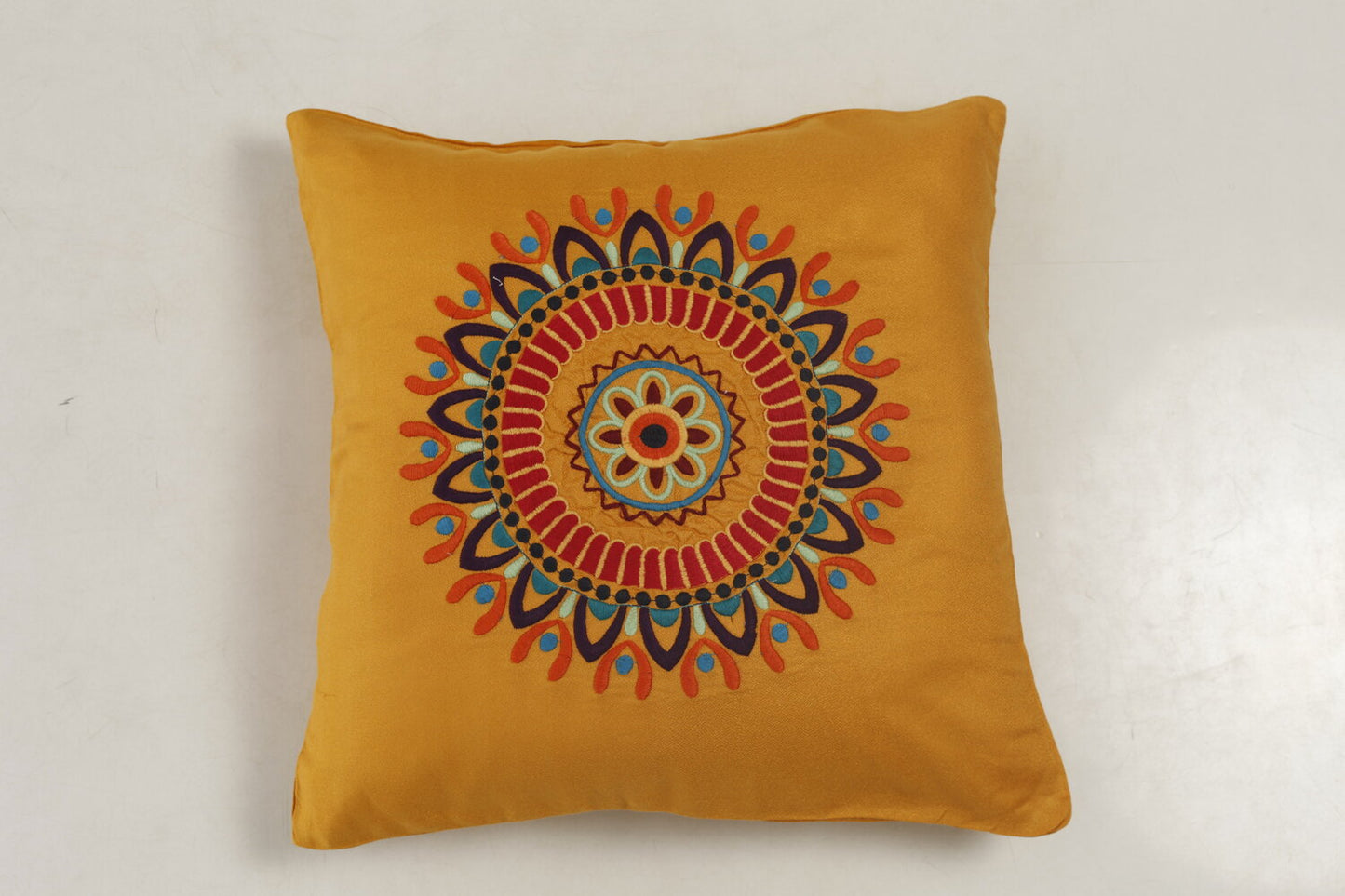 Single Round Mandala Cushion Covers