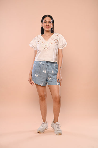 Light Denim Motif Shorts