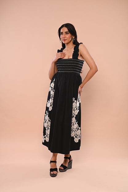 BLACK SMOKING LACE DRESS