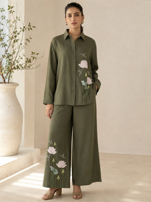 Olive Applique Lotus Set