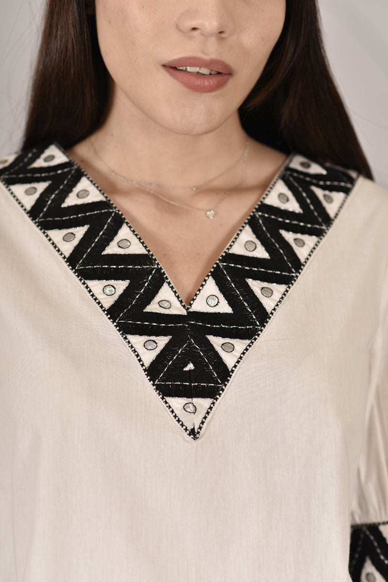 Black Zig-Zag Top