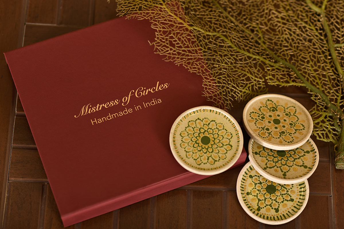 Green coaster set